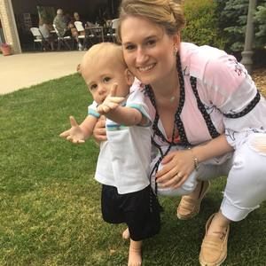 Meet your Posher, Carol